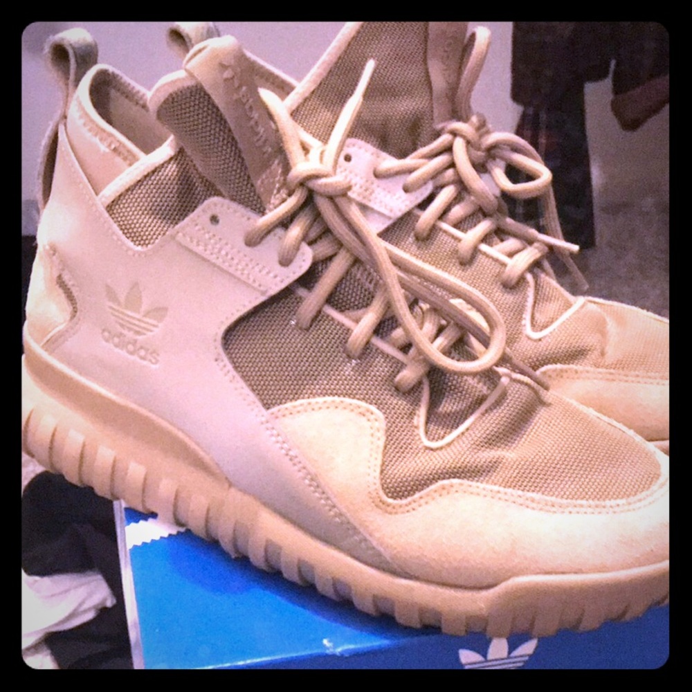 Adidas Tan/Beige Tubular Shoes
